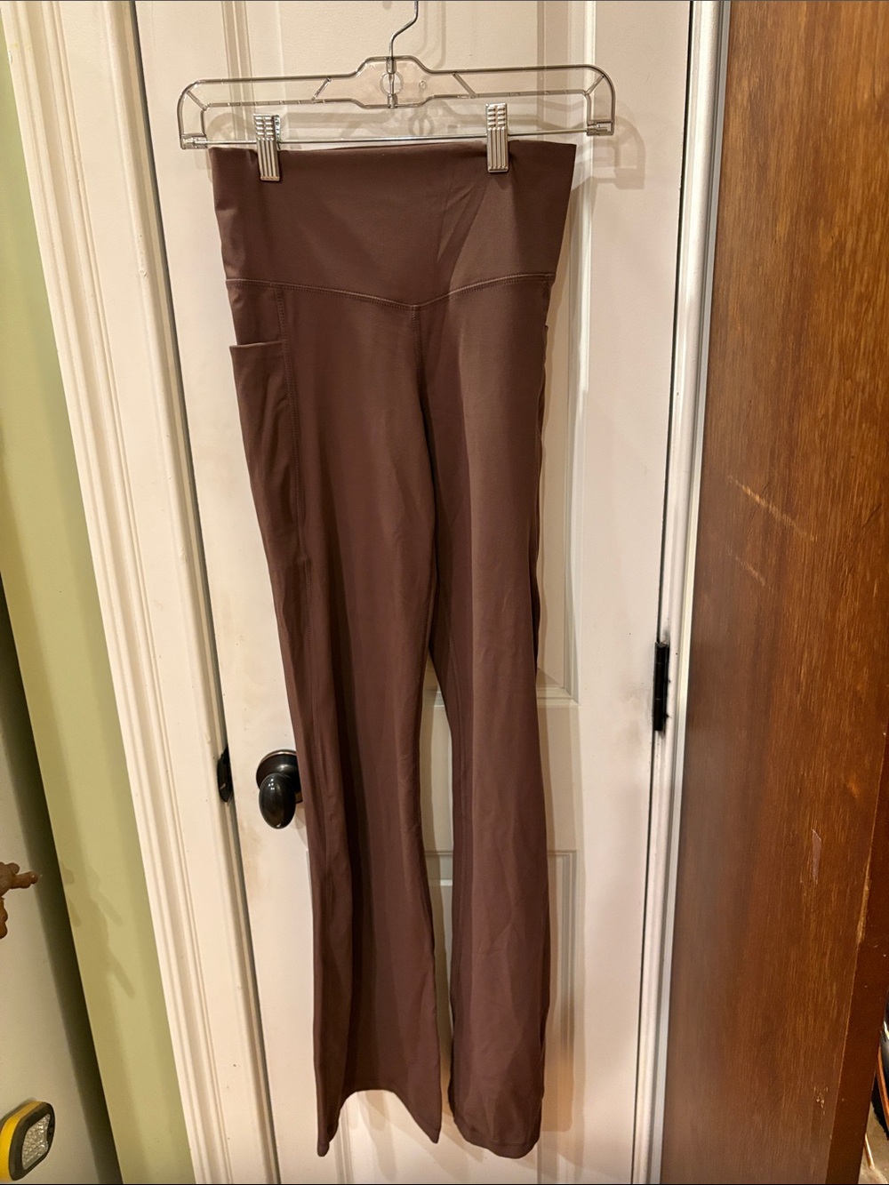 Women's Brown Boot-Cut Flare Active Pants with Side Pocket sku TR54 NWT